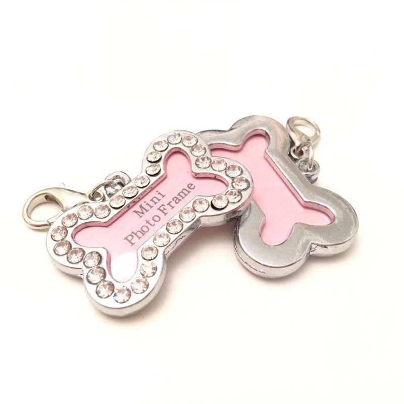 Dog Pendant with Metal Diamond